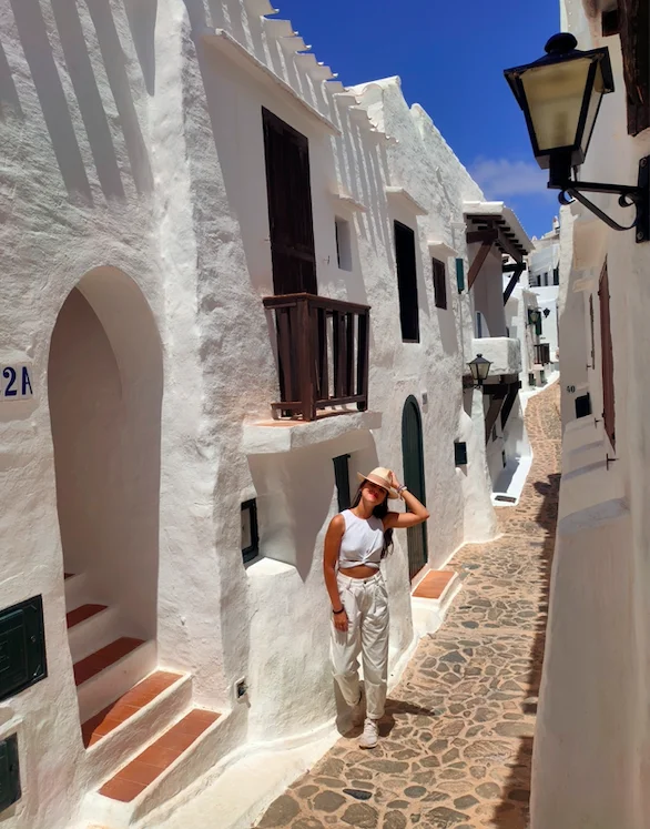 Calles blancas de Binibeca Vell