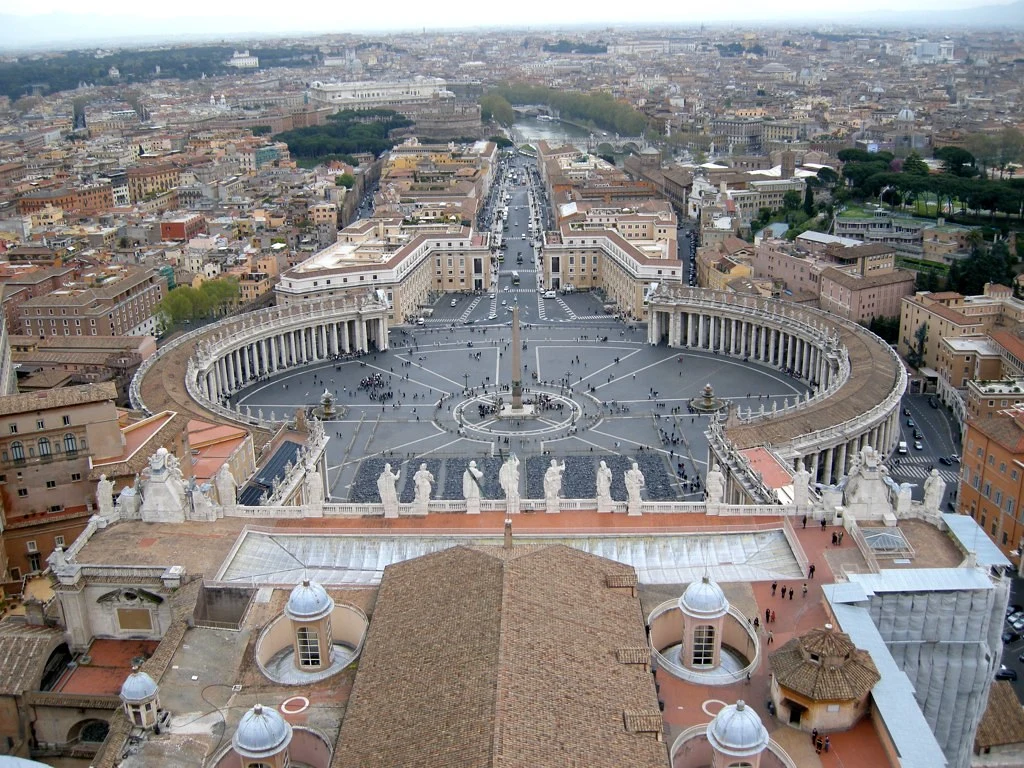 Vista Panorámica de la Plaza San Pedro, Ver el Vaticano por dentro