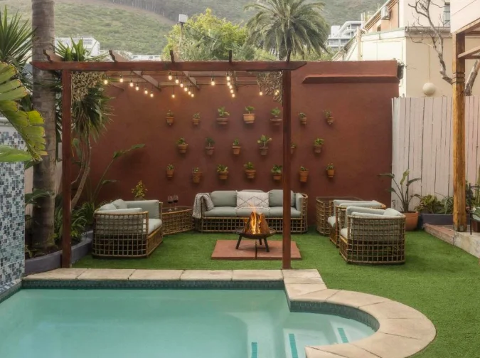 Zona exterior con piscina en Sea Point
