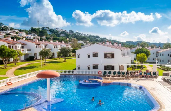 Apartamentos Son Bou Gardens By MENORCARENTALS Alojamiento en Menorca