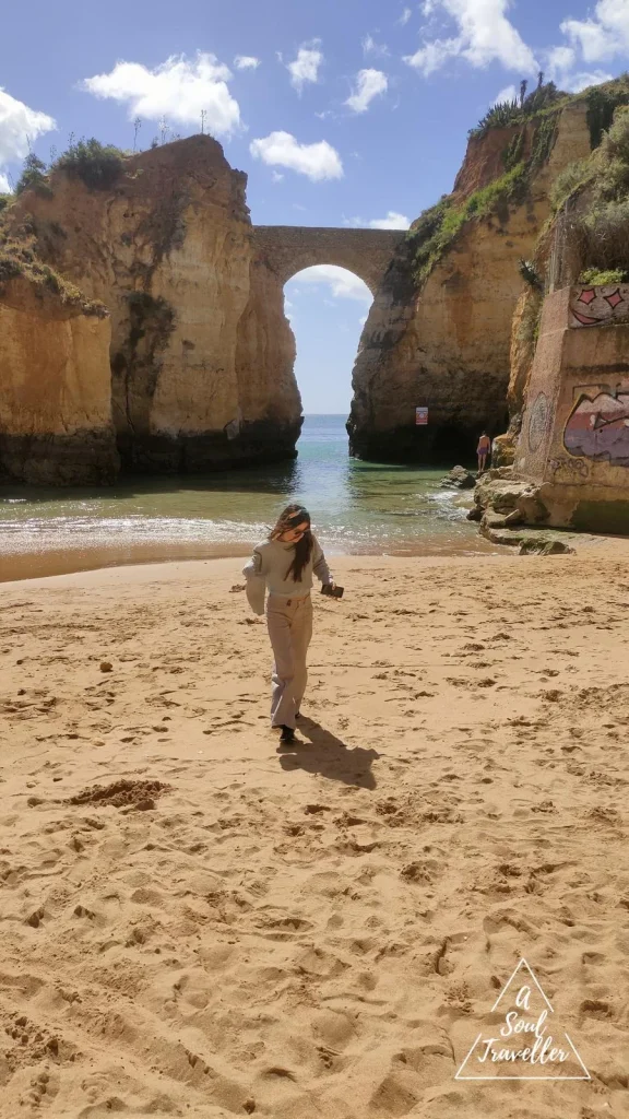 praia dos estudantes en el Algarve