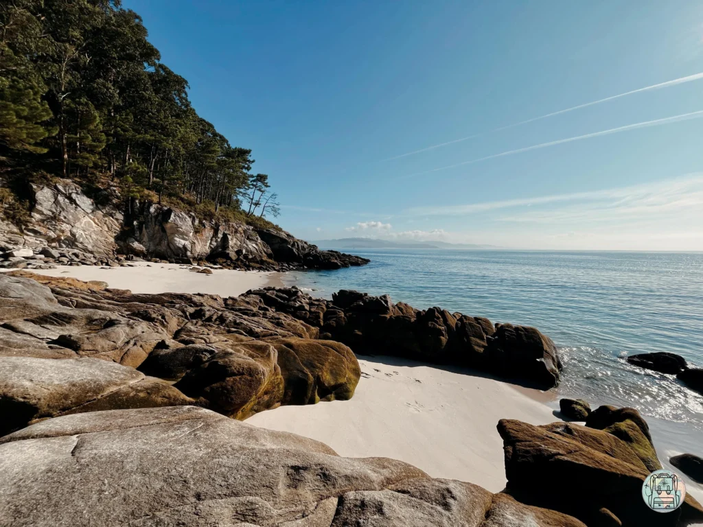 Guia para visitar las islas Cies: playa de figueiras
