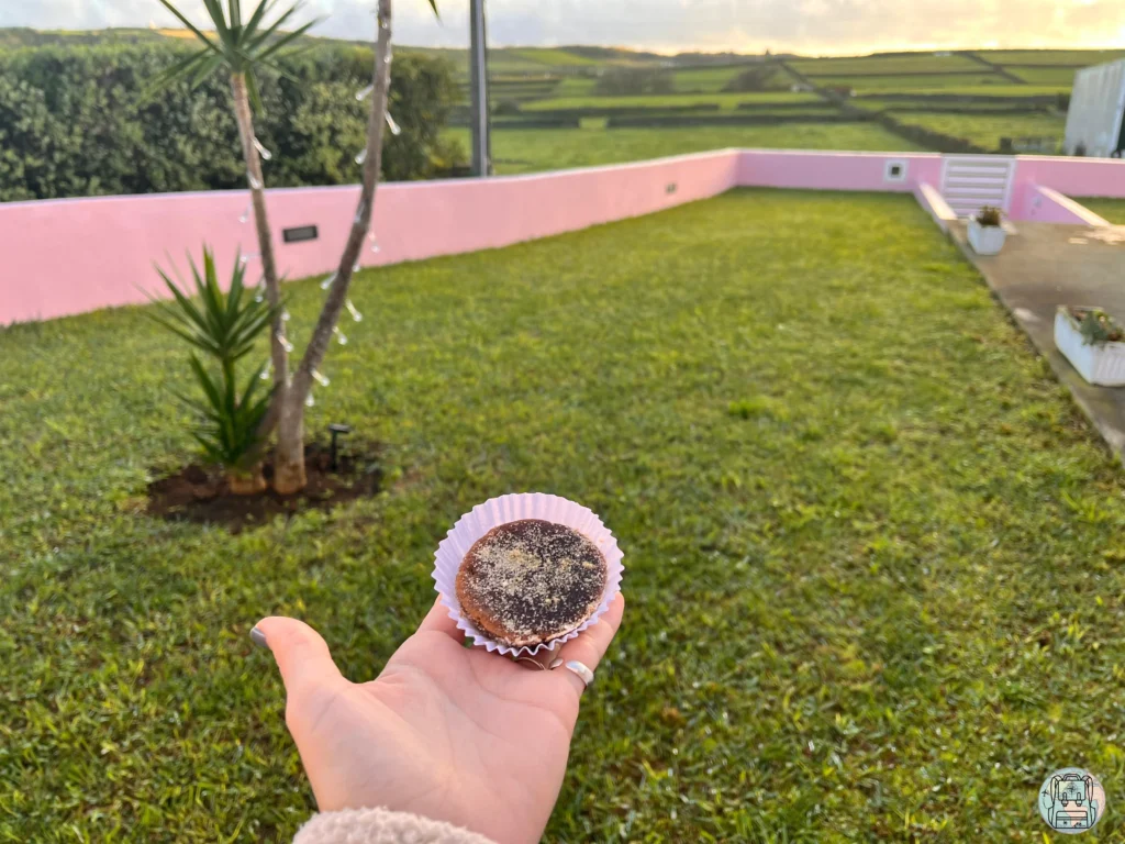 Alojamiento personal en islas Azores. Apartamento con patio
