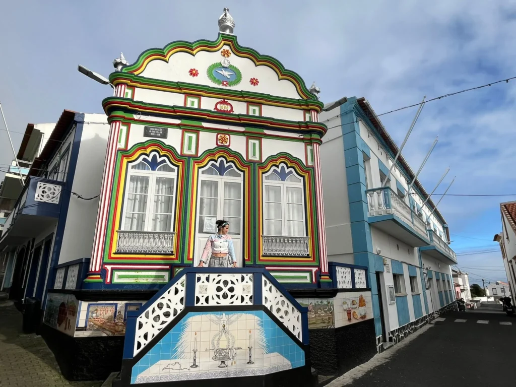 Imperio da Rua do Igreja en Ribeirinha