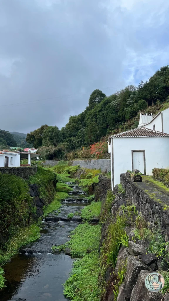 Comienzo del Trilho da Ribeira da Agualva