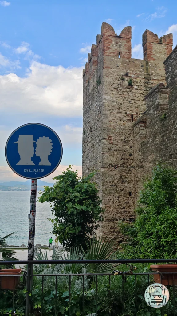 Señal de Kiss en Sirmione