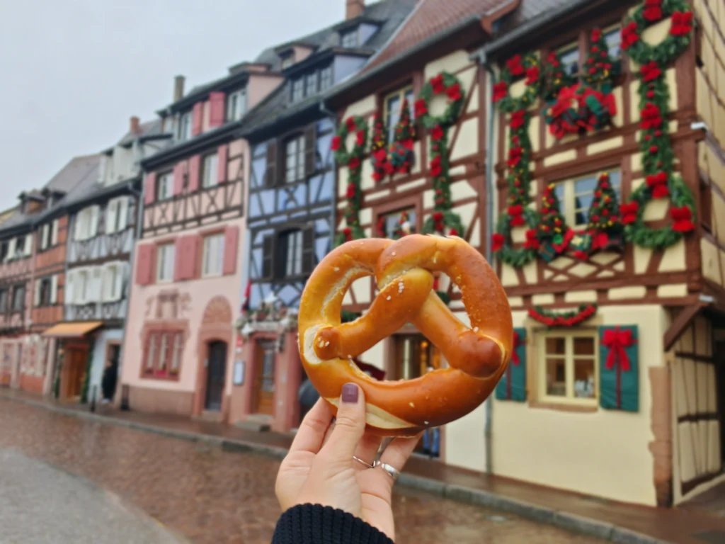 Bretzel en una calle de Alsacia